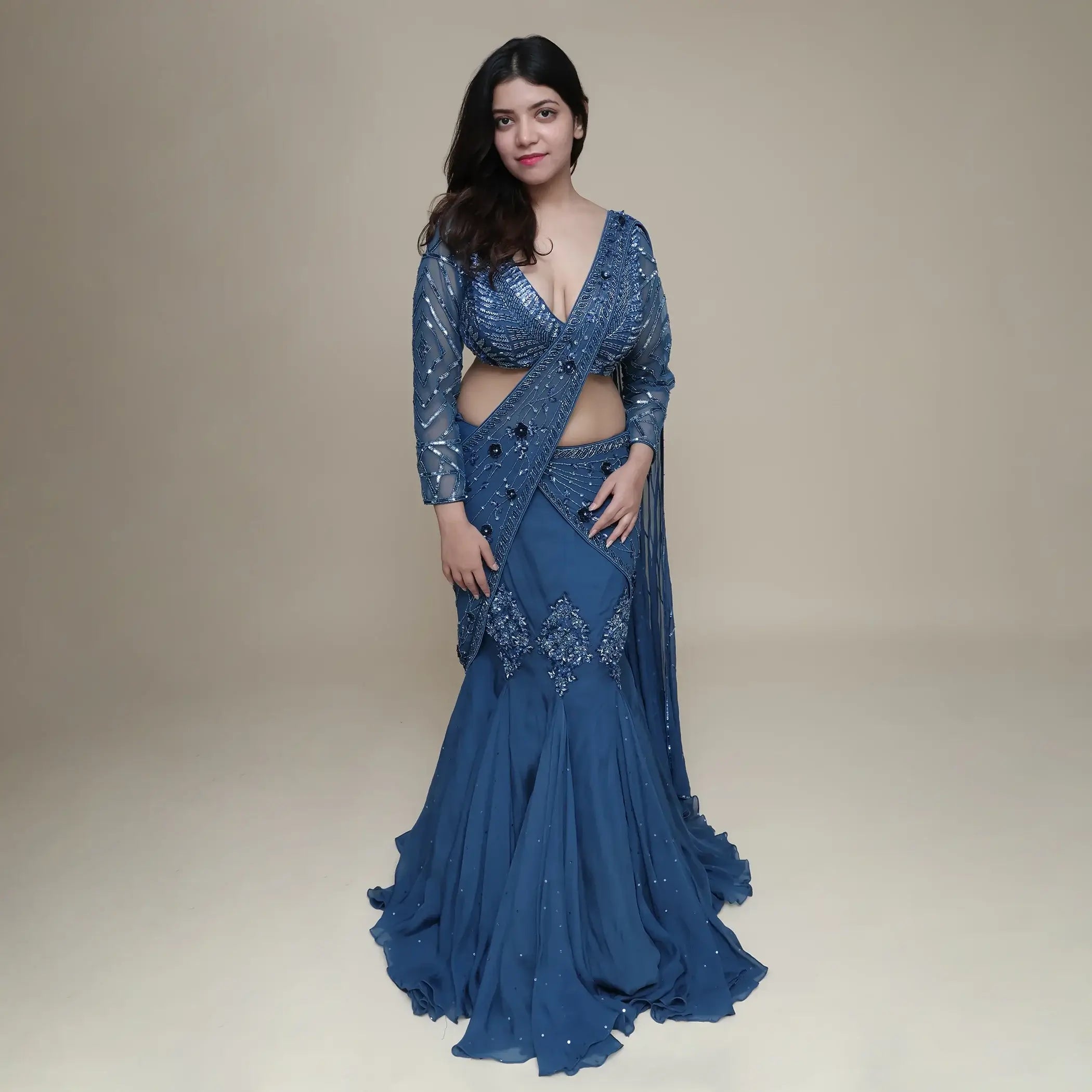 Mermaid style top outlet