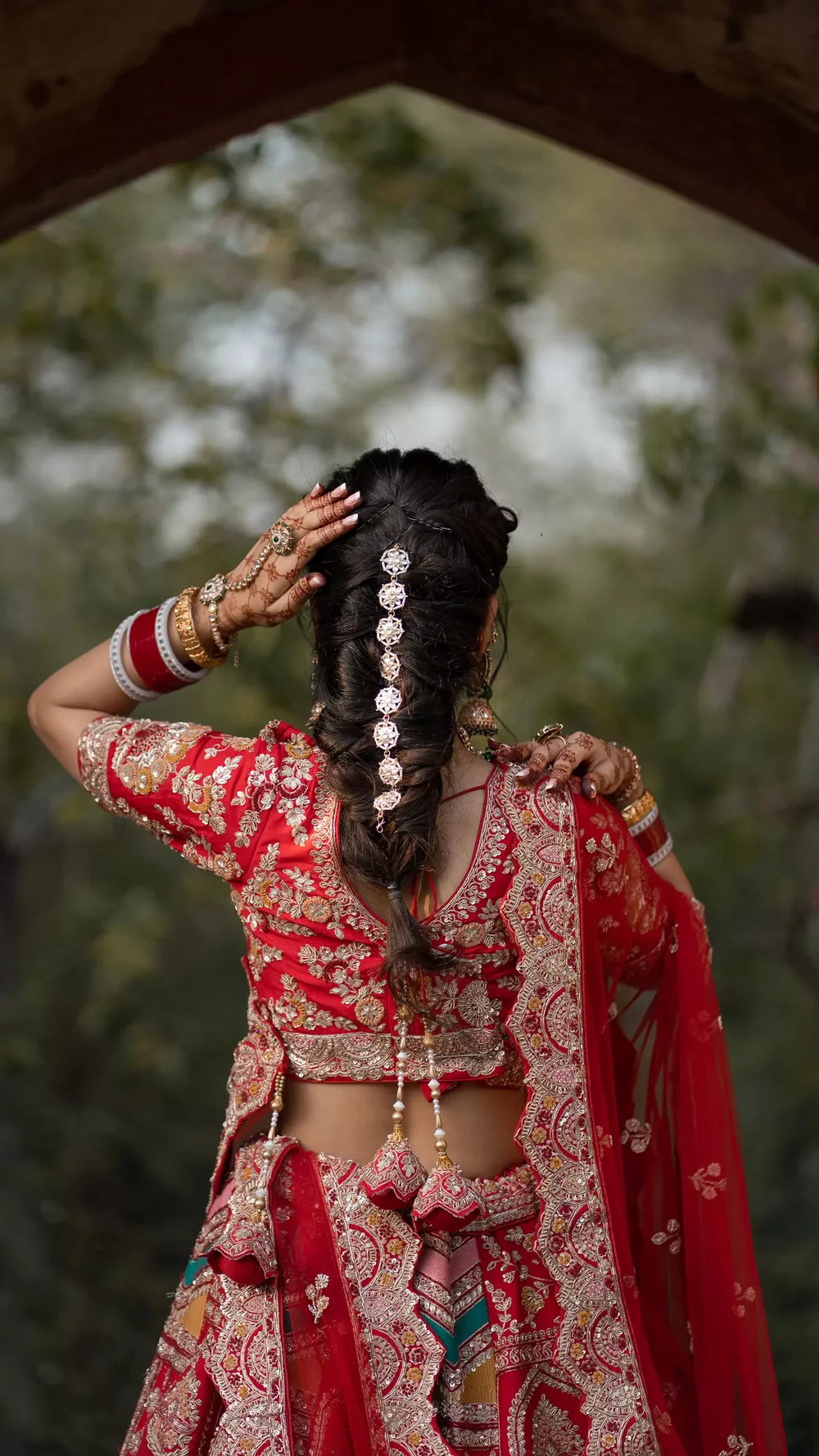Load image into Gallery viewer, Traditional tomato red lehenga in Jodhpuri style

