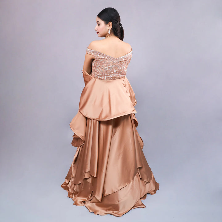 Elegant Western Crop Top Skirt Set- Vastrachowk