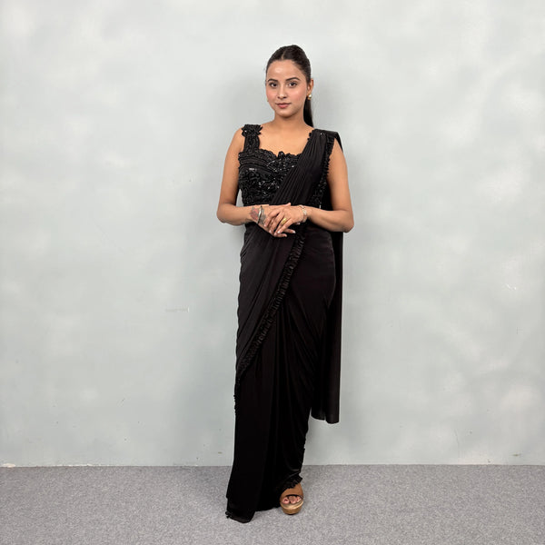 Dazzling Drape Saree with Stylish Waist Belt