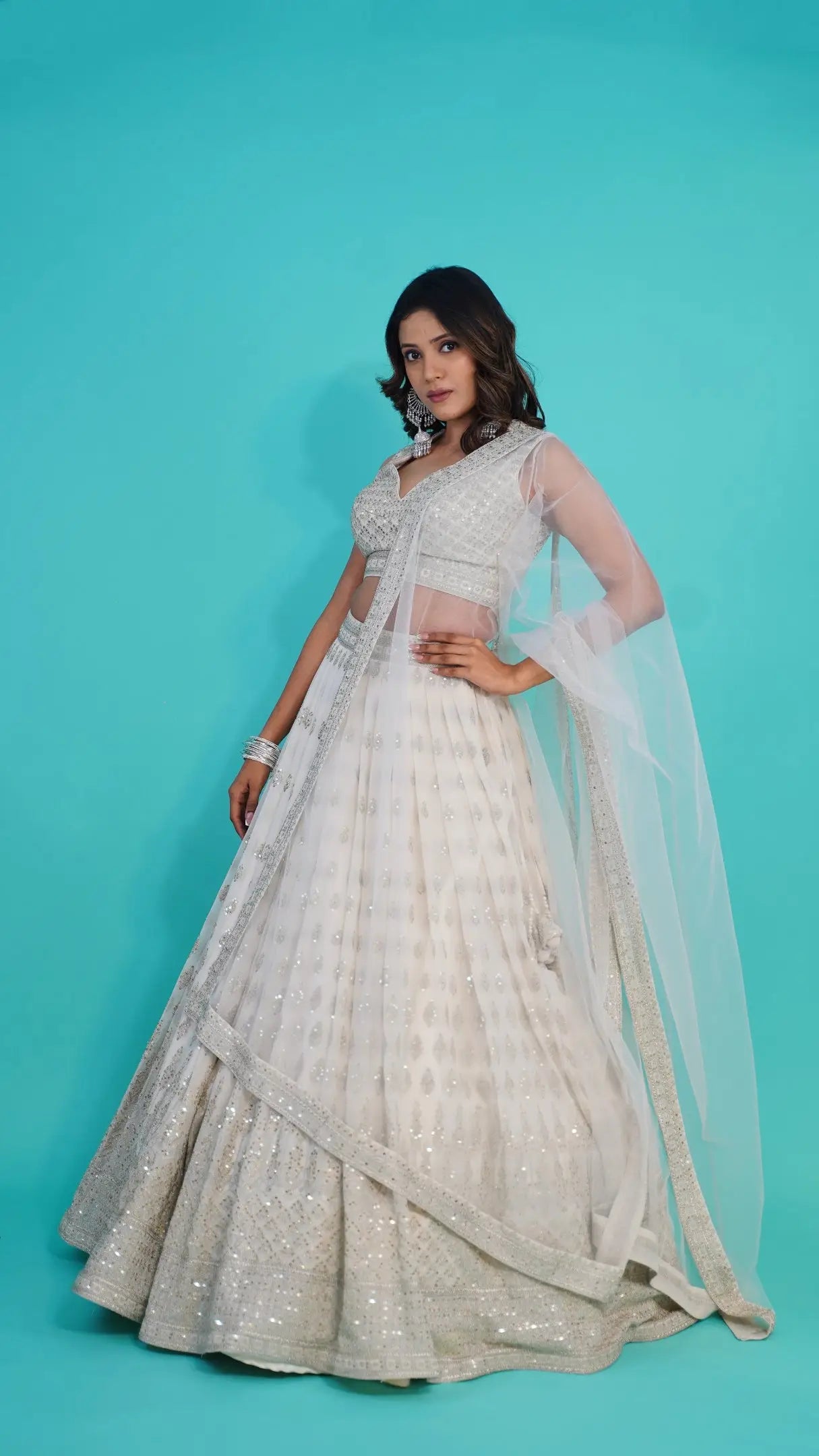 3 Gorgeous Lehengas Under Rs 5,000 To Add To Your Ethnic Wardrobe