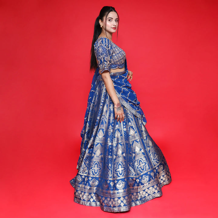 Stunning Banarsi Lehenga- Vastrachowk