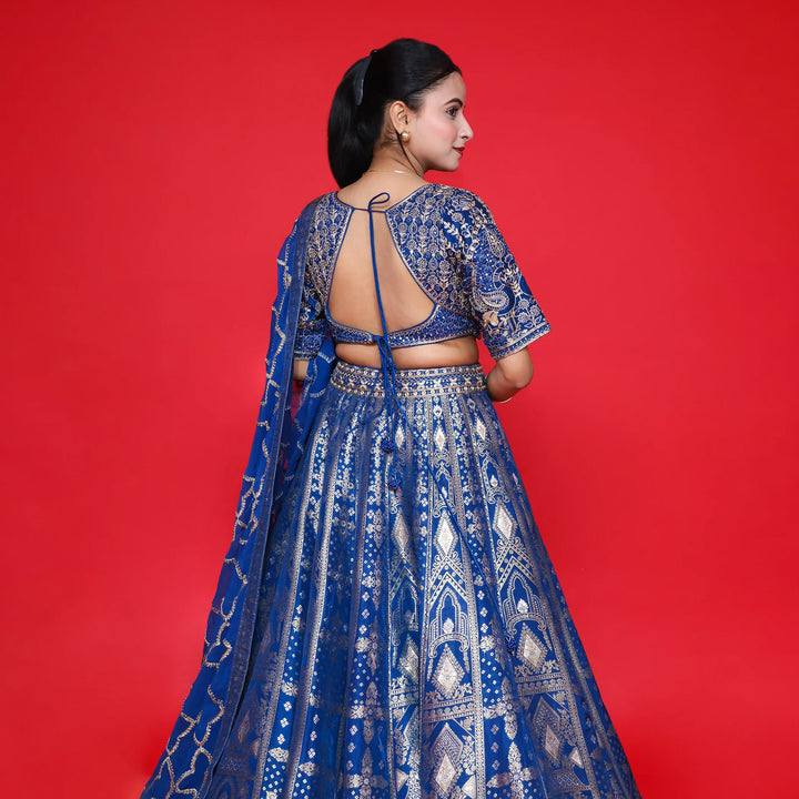 Stunning Banarsi Lehenga- Vastrachowk